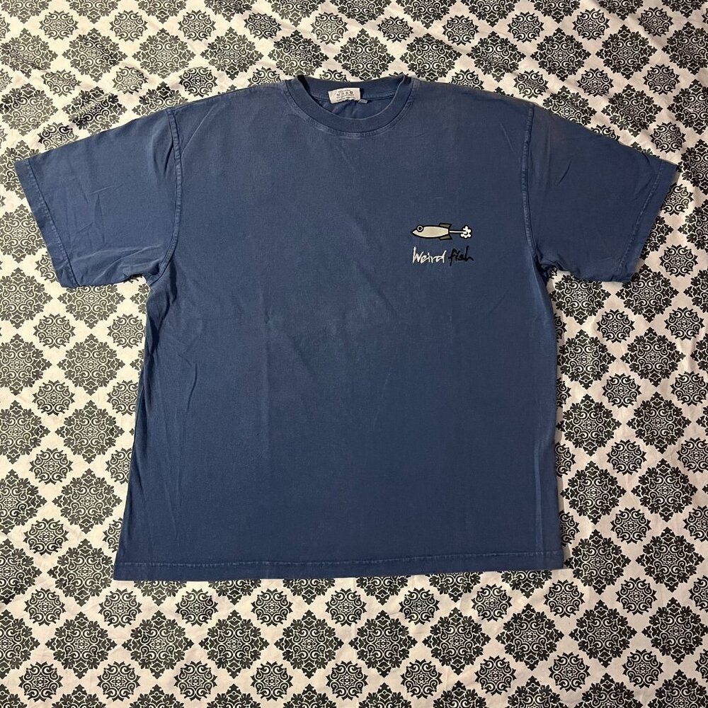 Vintage 00s 2000s Y2K Weird Fish Clothing Brand Embroidered Logo Blue T-shirt